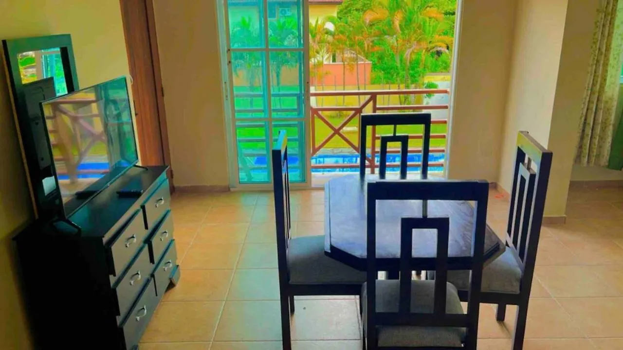Διαμέρισμα Lovely 2 Bedroom Condo With Pool And Hot Water Καμπαρέτε